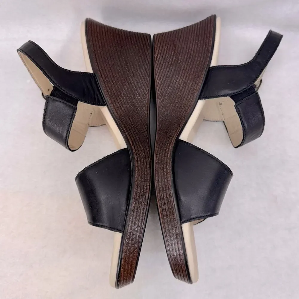 EUC Women’s SAS Heather Wedges Leather Sandals size 12 Black